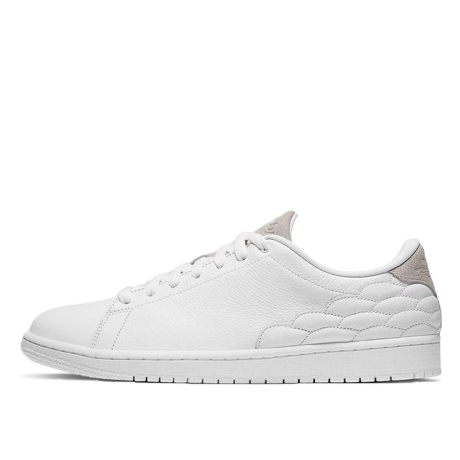 Klekt κεντρικό γήπεδο λευκό