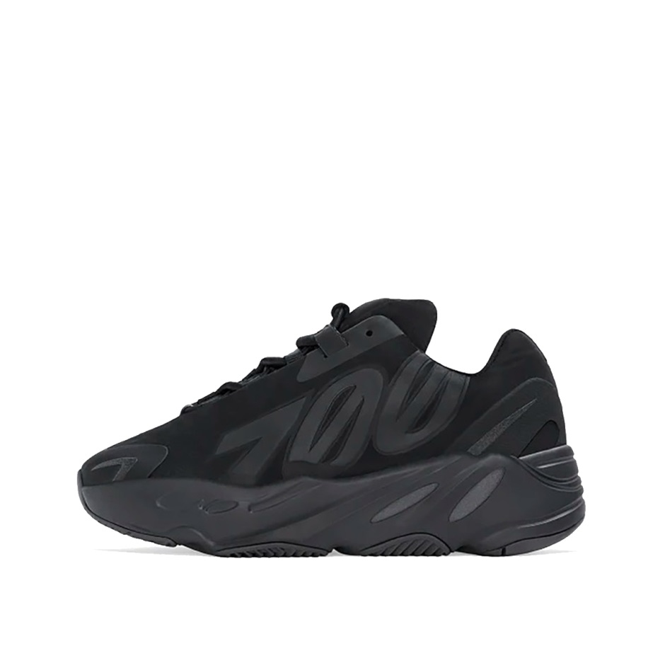 Yeezy Boost 700 Mnvn τριπλό μαύρο (παιδικό) Klekt