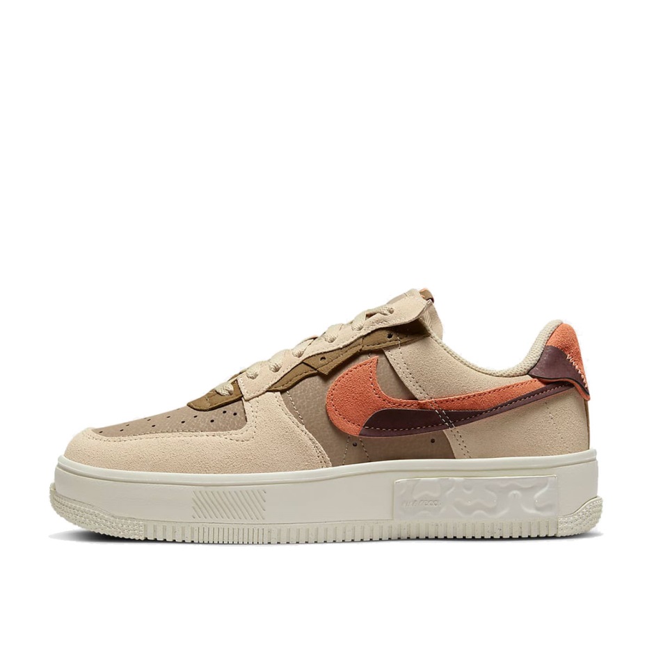 Klekt WMNS Air Force 1 Fontanka