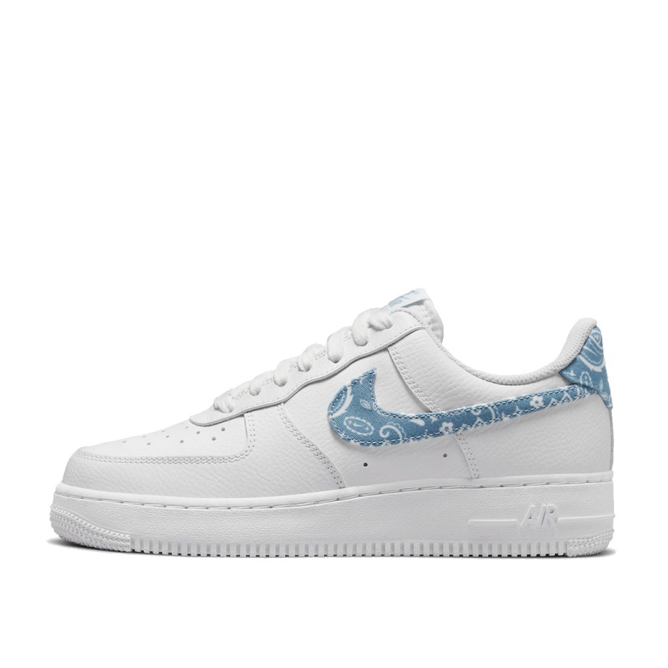 Klekt Wmns Air Force 1 Low 07 ουσιαστικό λευκό φορεμένο μπλε Paisley