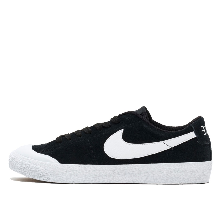Zoom Blazer Low Xt μαύρο λευκό Klekt